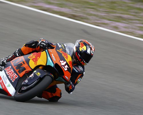 Cómo frenar en curva sin perder velocidad