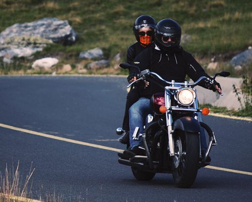 De pasajero en moto. Consejos y trucos.